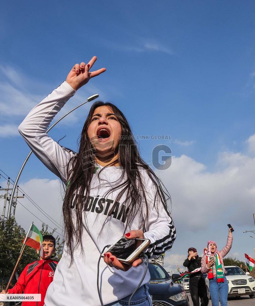 Demonstration in Support of Kurds in Syria - Iraq