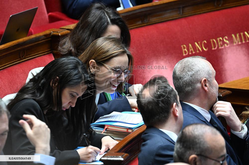 Session of Questions to The Government - Paris