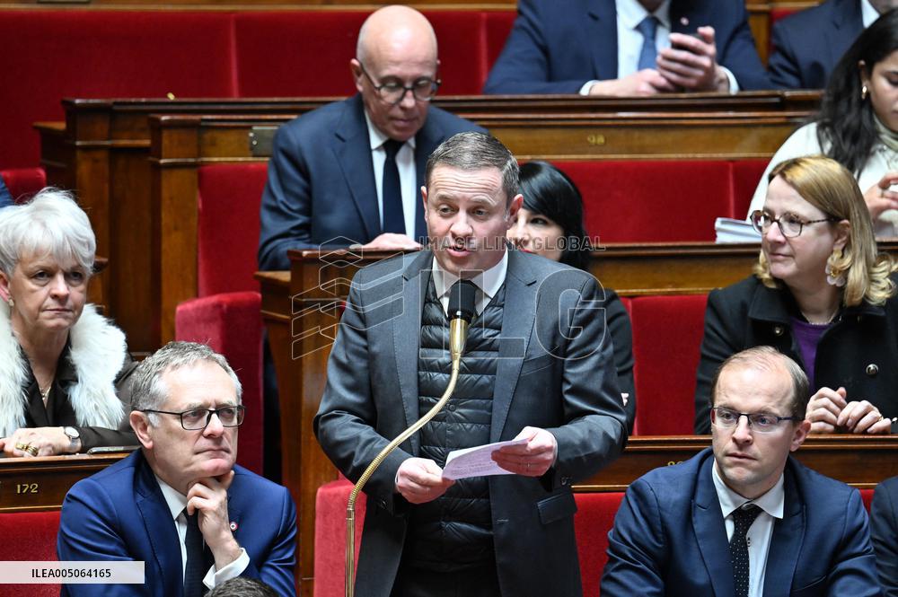 Session of Questions to The Government - Paris