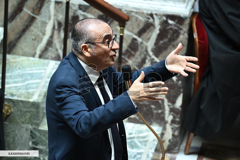 Session of Questions to The Government - Paris