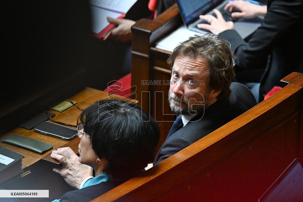 Session of Questions to The Government - Paris