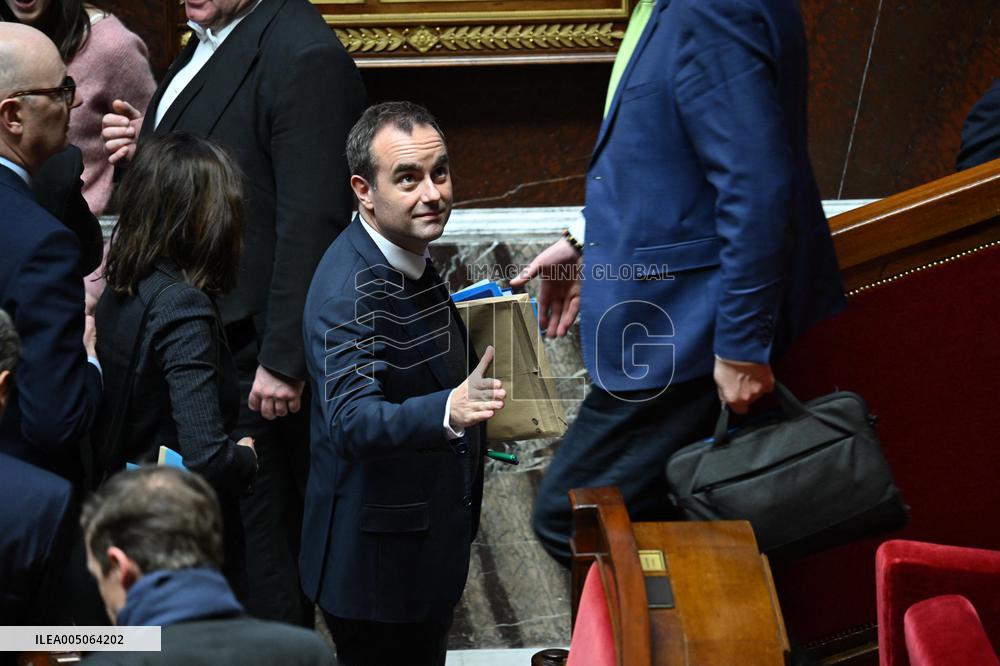 Session of Questions to The Government - Paris