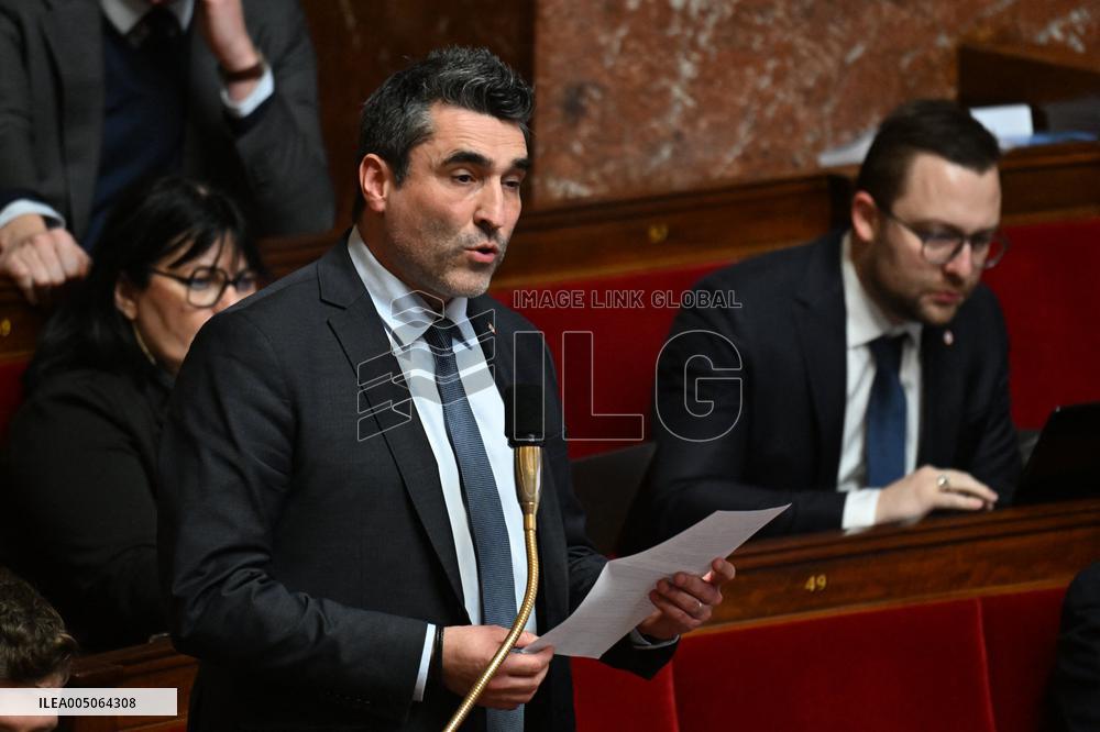 Session of Questions to The Government - Paris