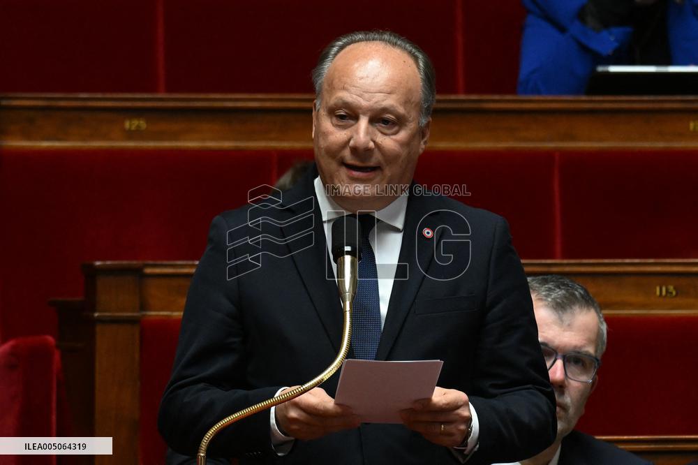 Session of Questions to The Government - Paris