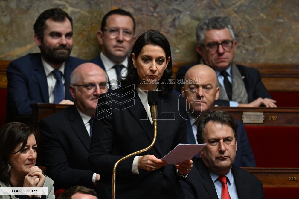 Session of Questions to The Government - Paris