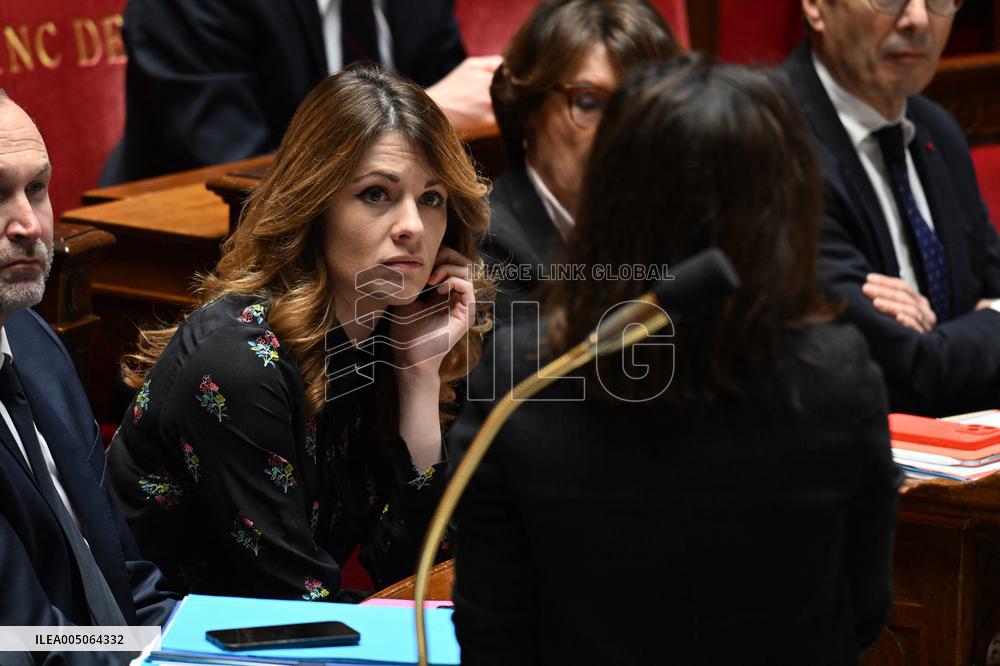 Session of Questions to The Government - Paris