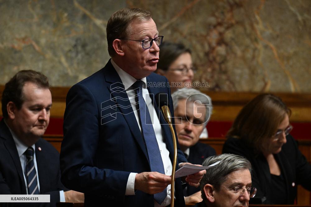 Session of Questions to The Government - Paris