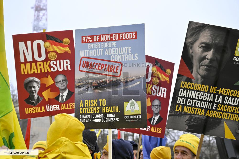 Farmers Demonstrate Against the EU-Mercosur Agreement - Strasbourg