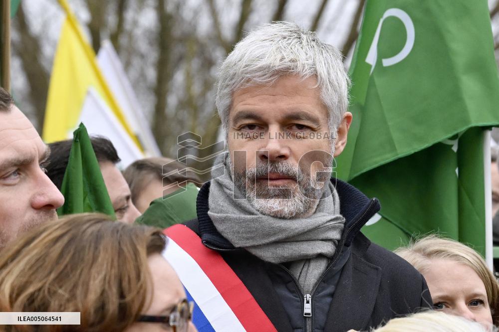 Farmers Demonstrate Against the EU-Mercosur Agreement - Strasbourg