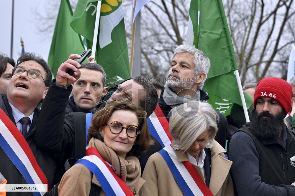 Farmers Demonstrate Against the EU-Mercosur Agreement - Strasbourg