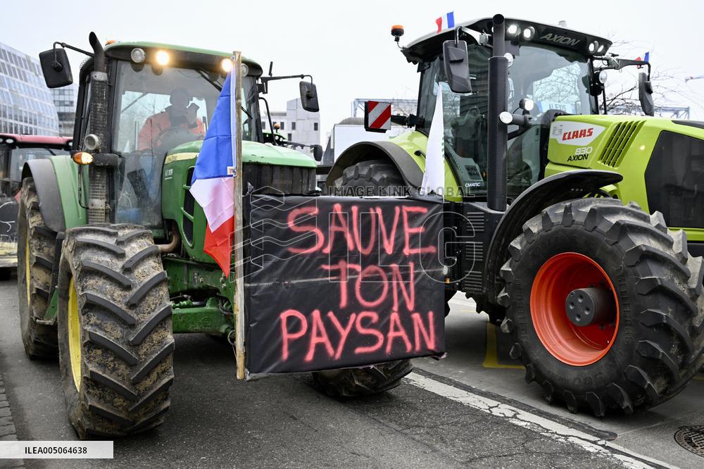 Farmers Demonstrate Against the EU-Mercosur Agreement - Strasbourg