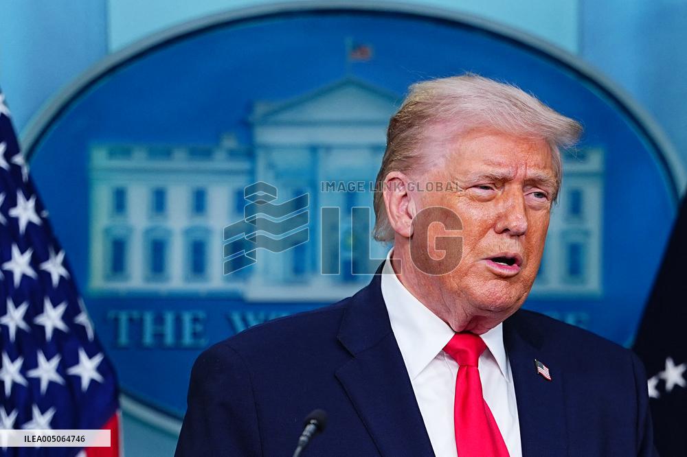 Trump Joins White House Briefing