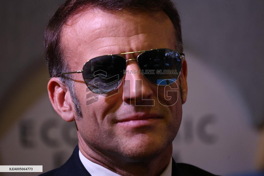 Macron and with leaders of AI companies at World Economic Forum annual meeting - Davos