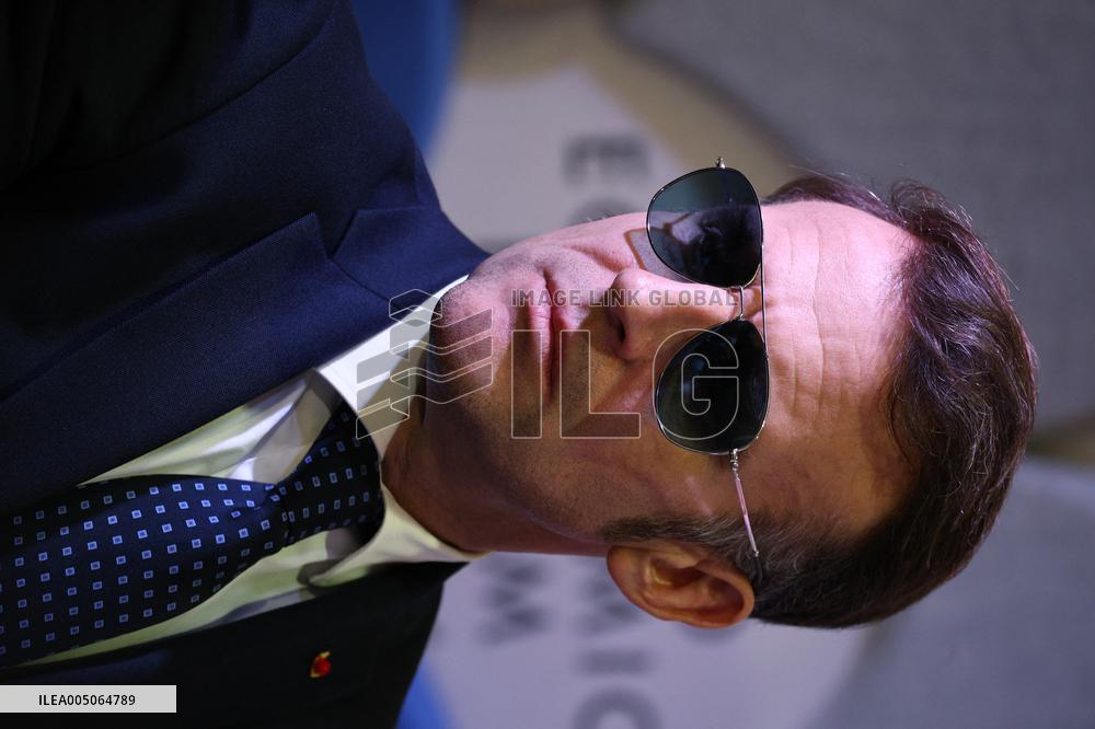 Macron and with leaders of AI companies at World Economic Forum annual meeting - Davos