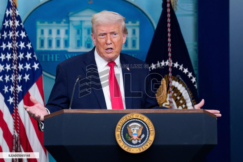 Trump Joins White House Briefing