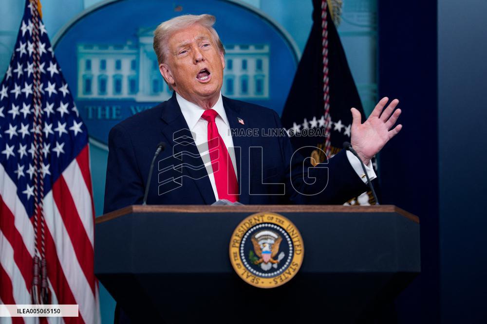 Trump Joins White House Briefing