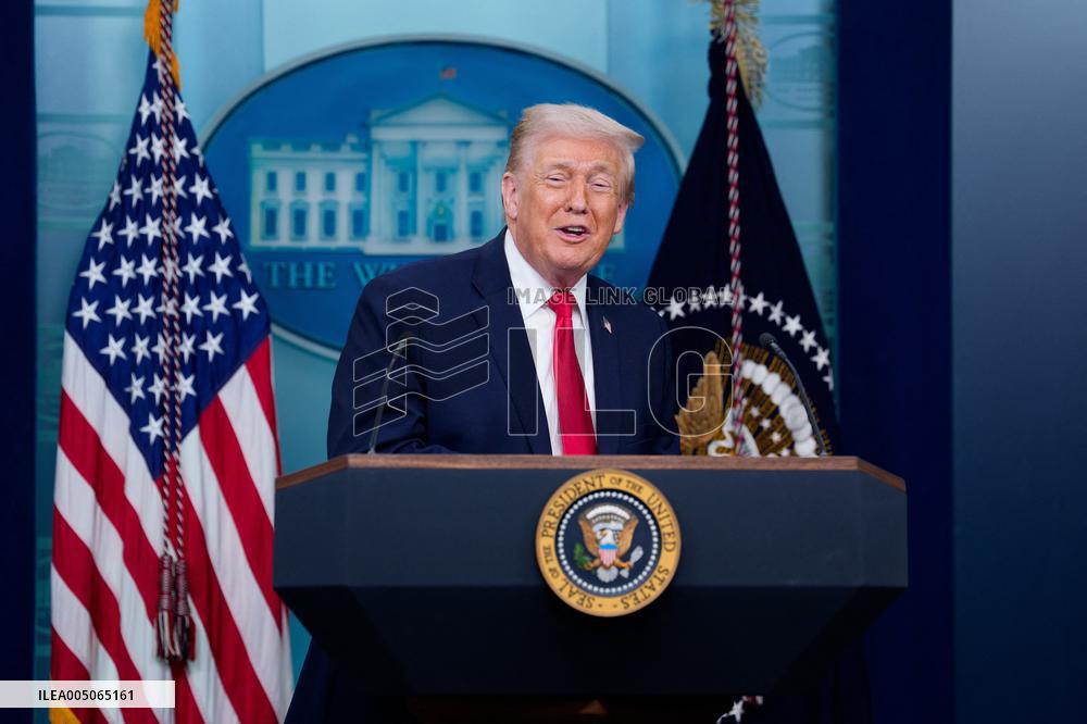 Trump Joins White House Briefing