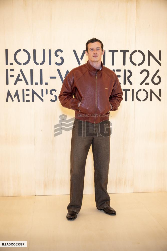 PFW Louis Vuitton Photocall EB