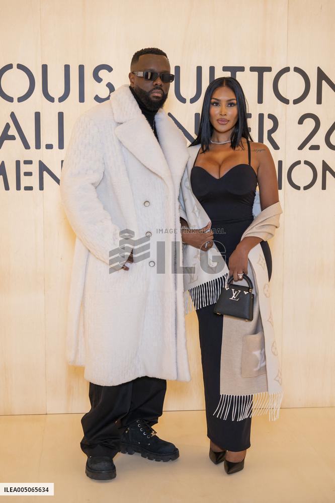 PFW Louis Vuitton Photocall EB