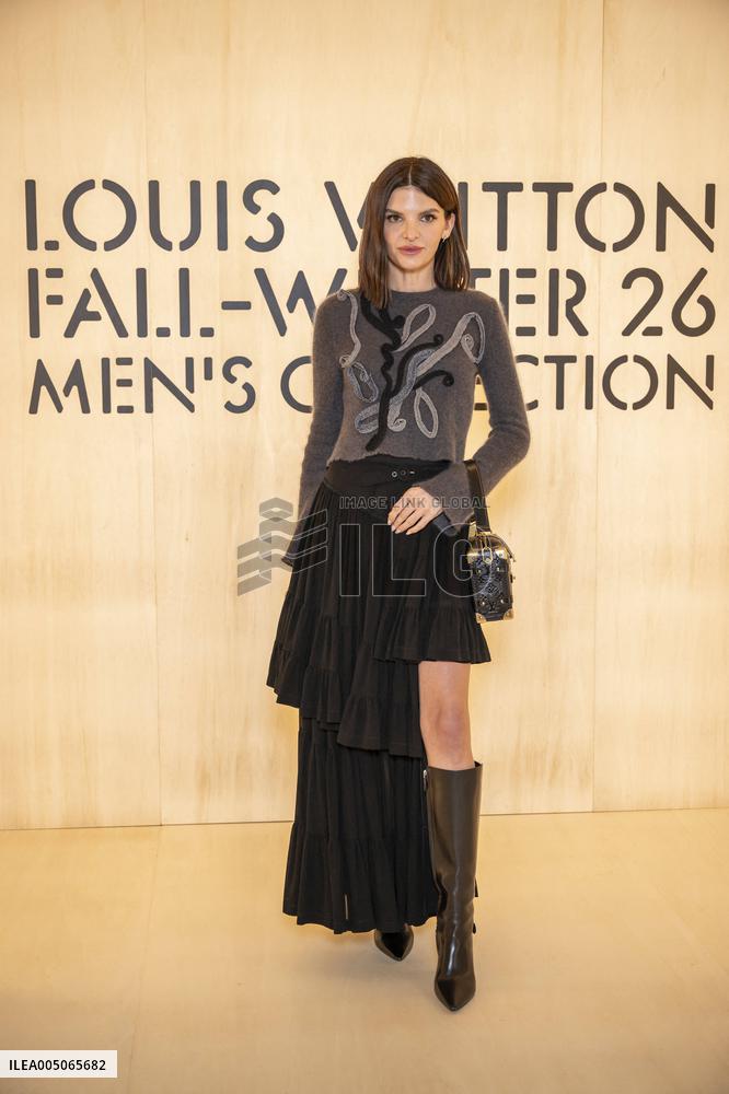 PFW Louis Vuitton Photocall EB