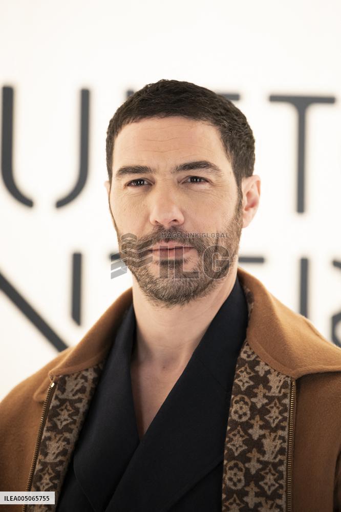 PFW Louis Vuitton Photocall EB