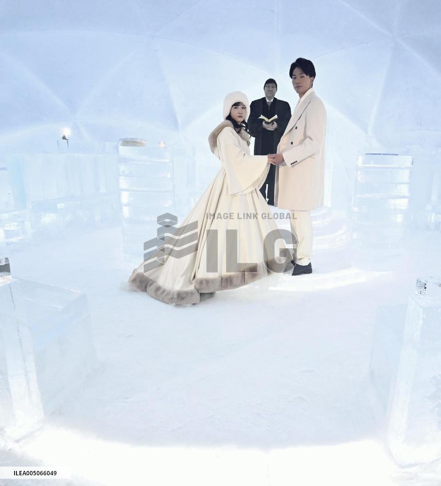 Northern Japan chapel made of ice