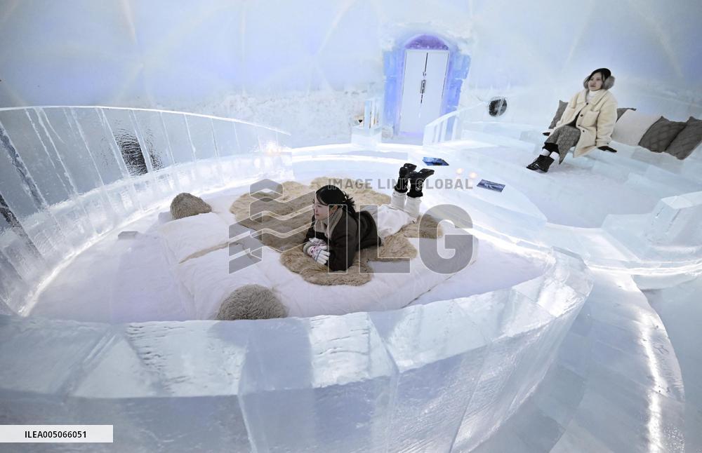 Northern Japan hotel made of ice