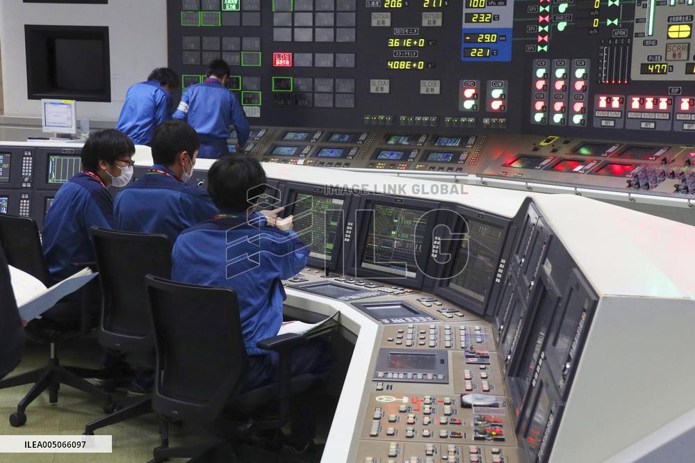 TEPCO reboots 1st nuclear reactor since Fukushima crisis