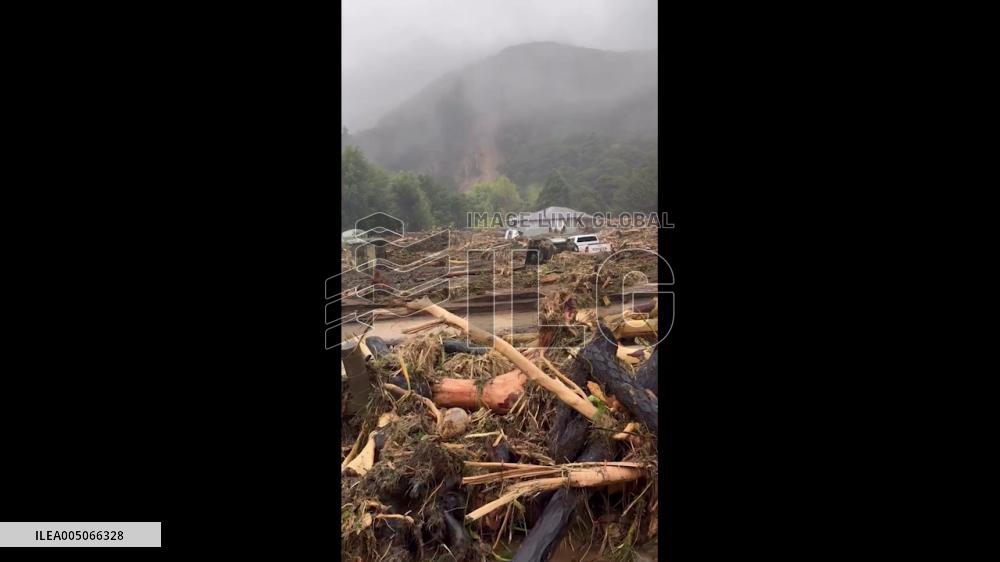 New Zealand: Landslide Hits Mount Maunganui 3