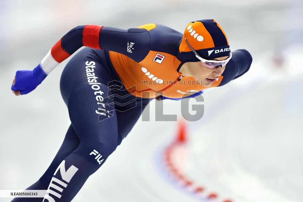 Speed skating: World Cup in Inzell