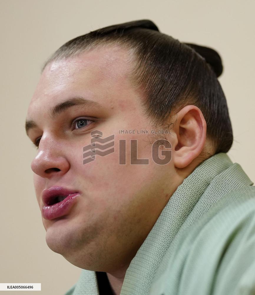 Sumo: Ozeki Aonishiki