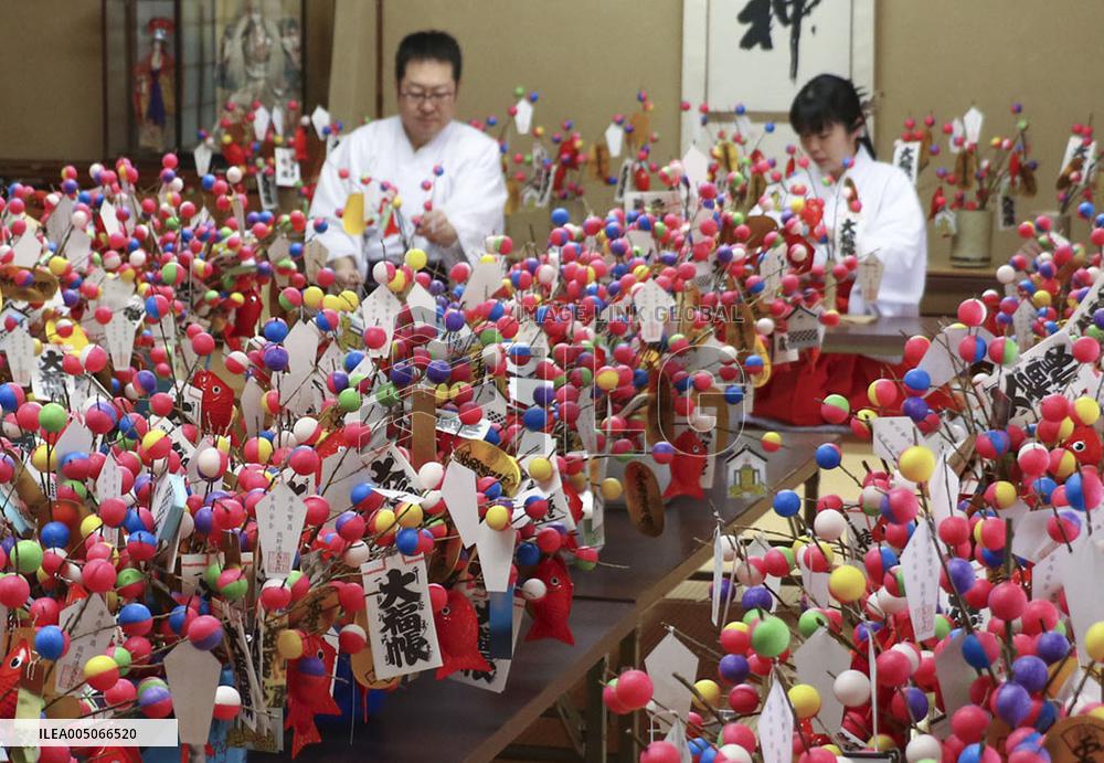 Making of lucky charms at western Japan shrine