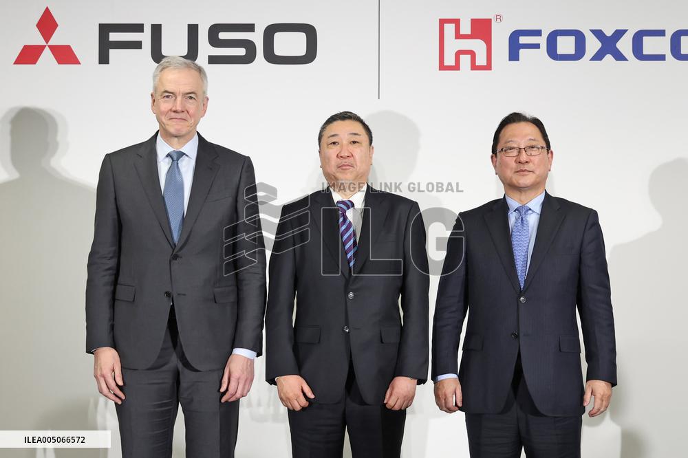 Mitsubishi Fuso Truck and Bus Corporation and Hon Hai Precision Industry Co., Ltd. Joint Press Conference Regarding Bus Business