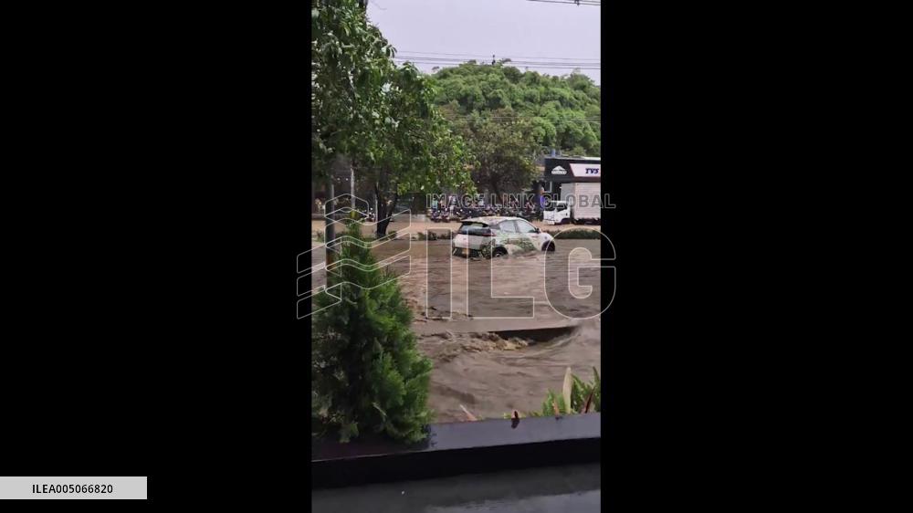 Colombia: Heavy Rain Hits Medellín, Causing Floods and Damage