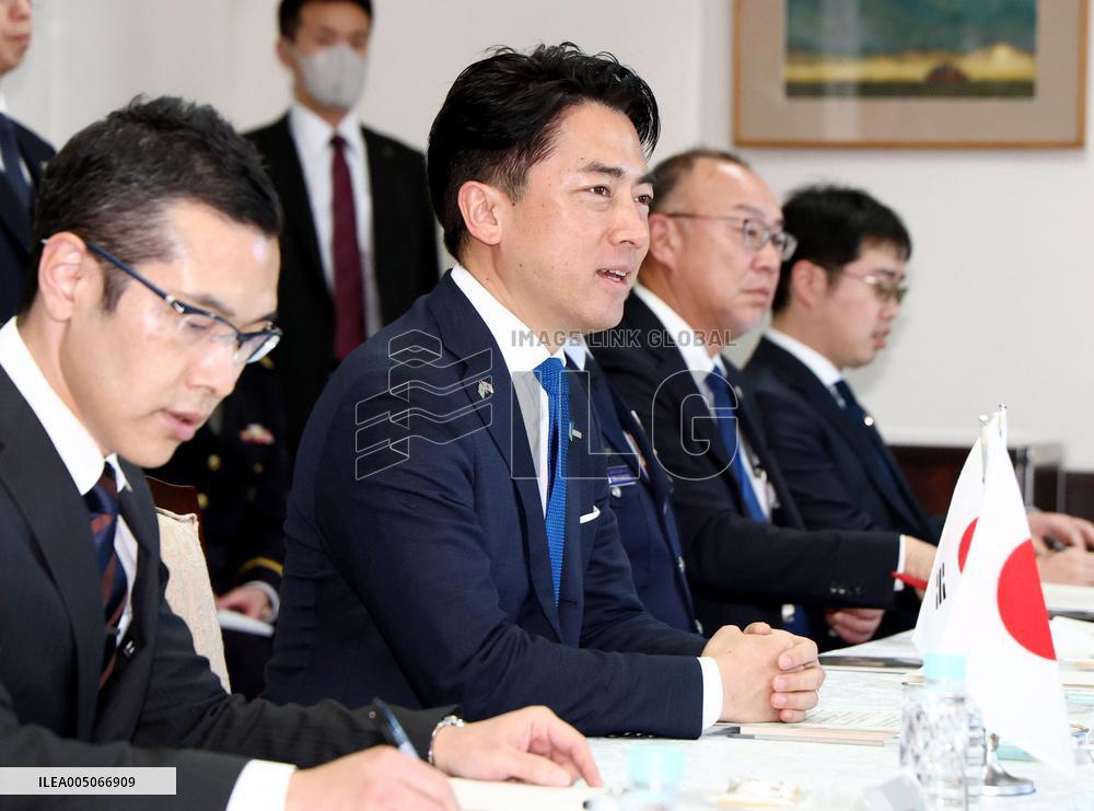 Japan-S. Korea defense talks