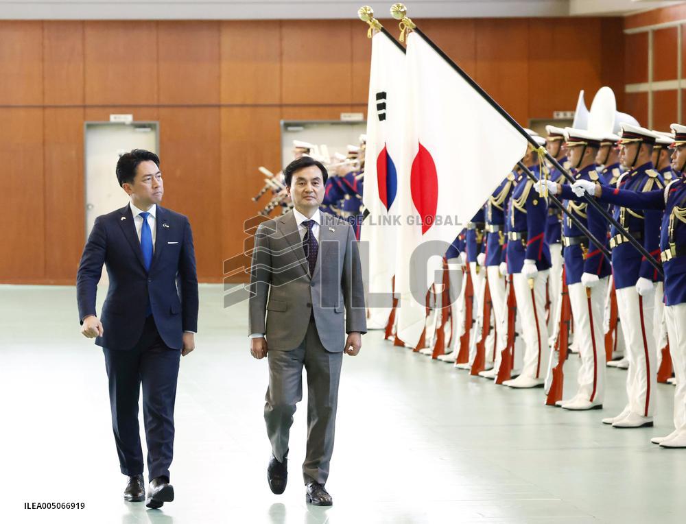 Japan-S. Korea defense talks