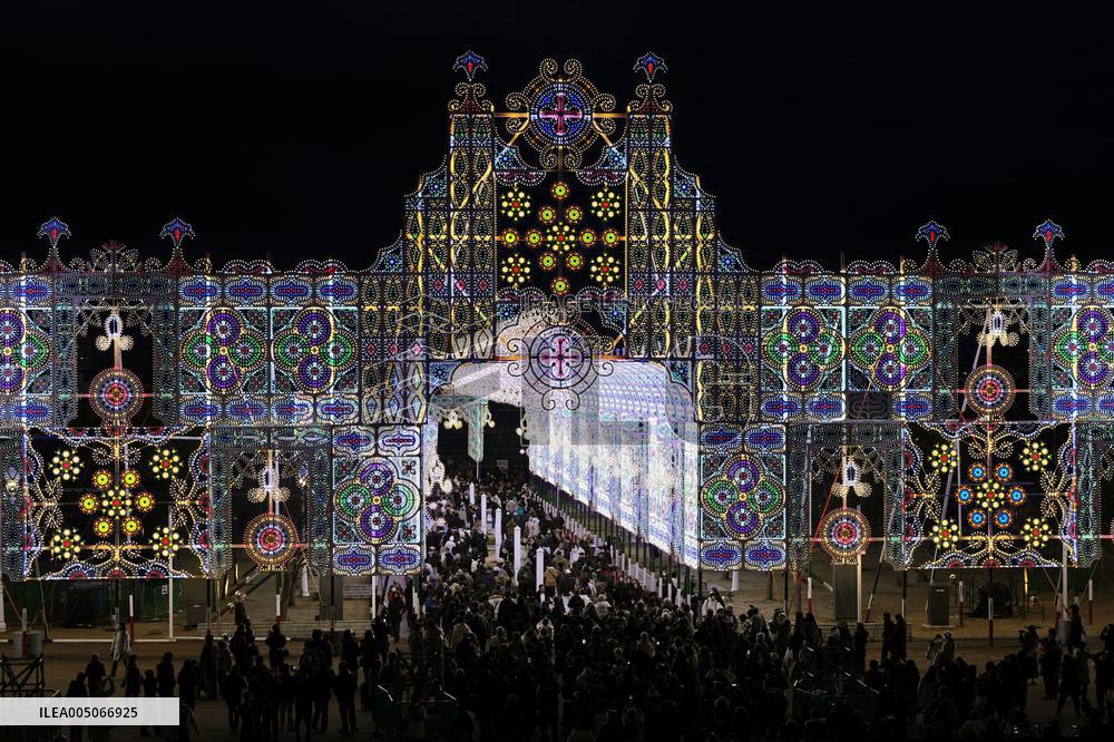 Illumination event in Kobe in memory of quake victims