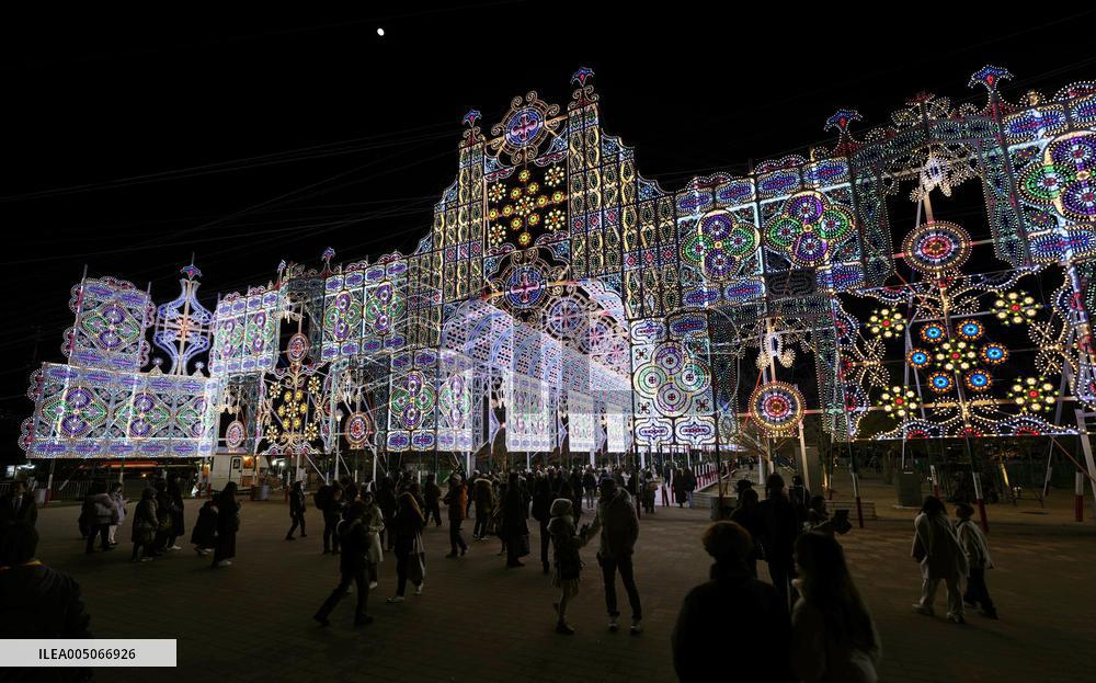 Illumination event in Kobe in memory of quake victims