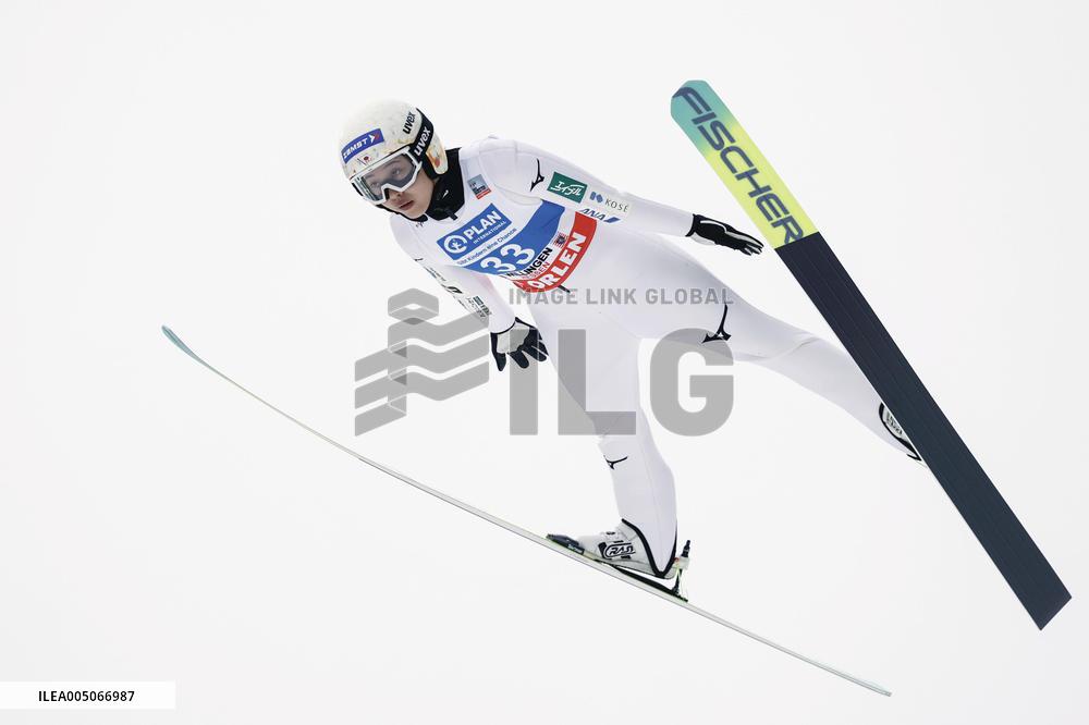 Ski jumping: World Cup in Germany