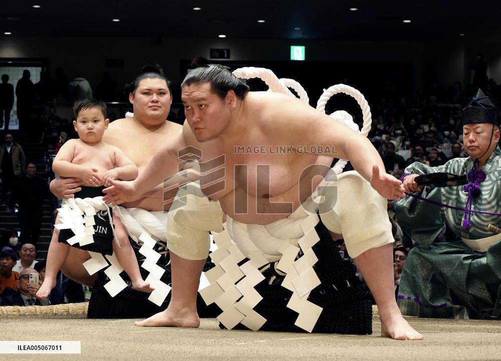 Retirement ceremony for ex-yokozuna Terunofuji