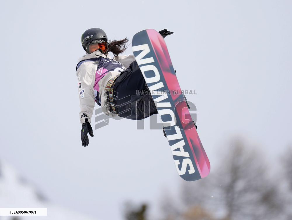Snowboarding: Kokomo Murase