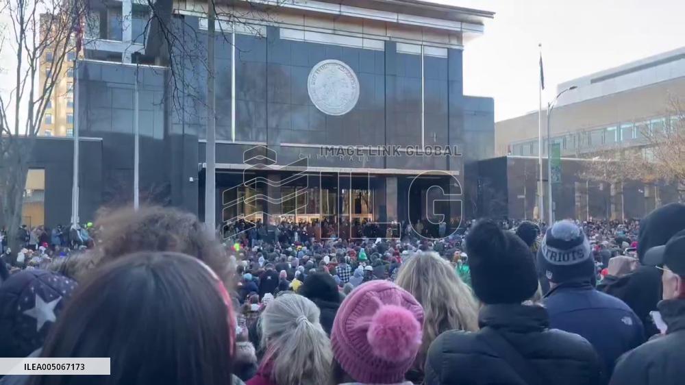 US: Buddhist Monks Reach Richmond on 100th Day of 2,300-Mile “Walk for Peace”