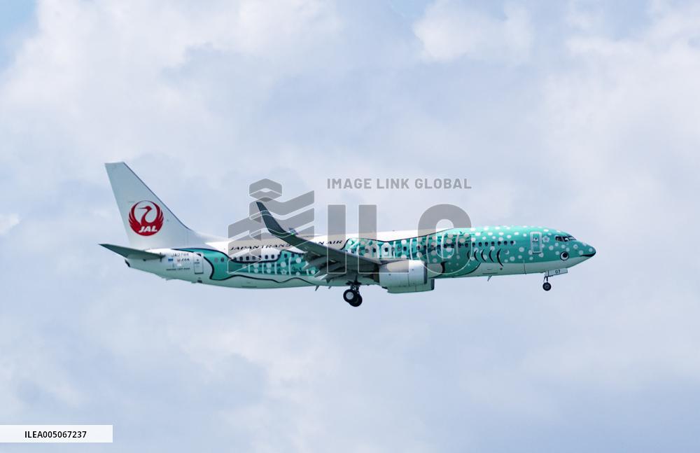 Japan Transocean Air (JTA) aircraft image