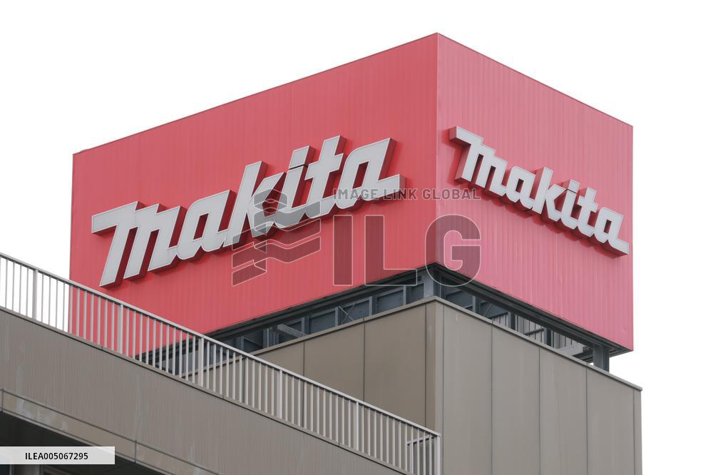 Makita signboard and logo