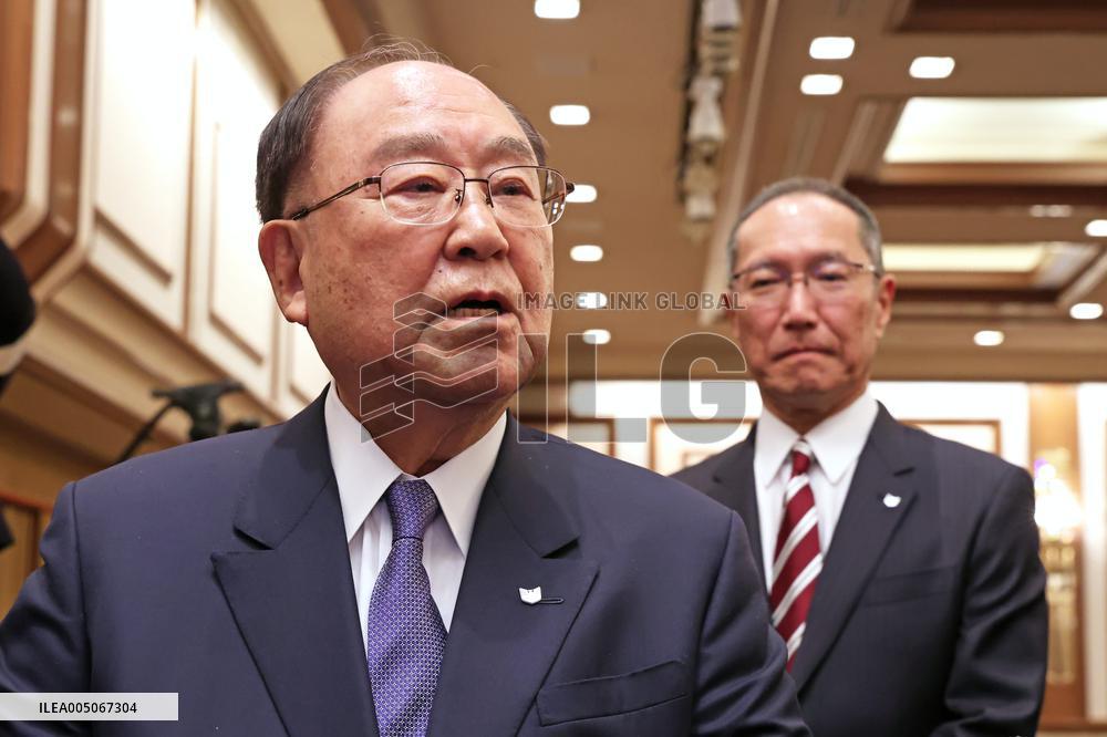 Canon President Change Press Conference