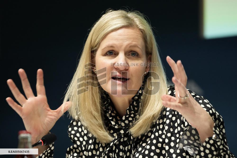 IOC President Coventry