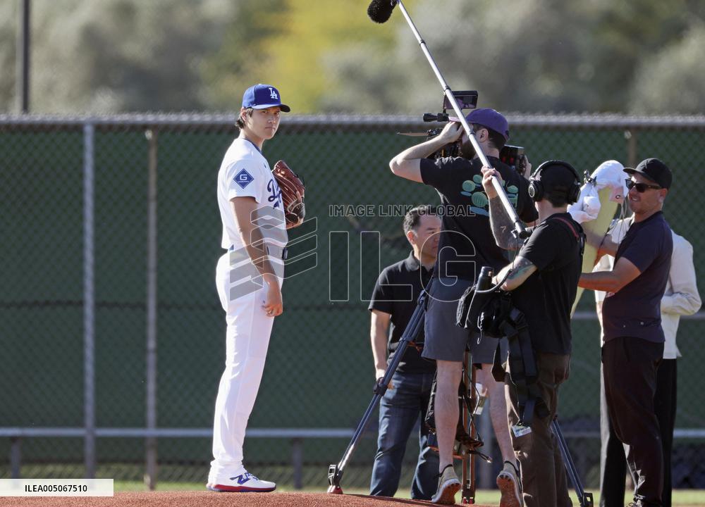 Baseball: MLB training