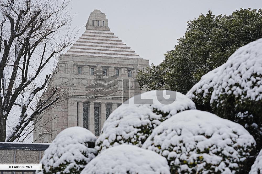 Snow-covered Tokyo