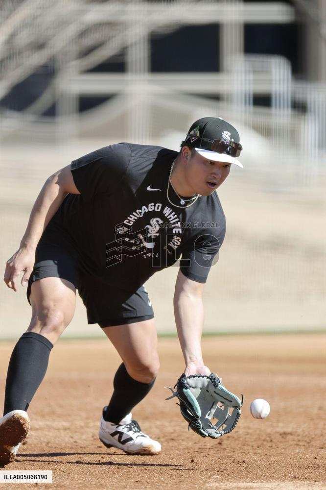 Baseball: MLB training