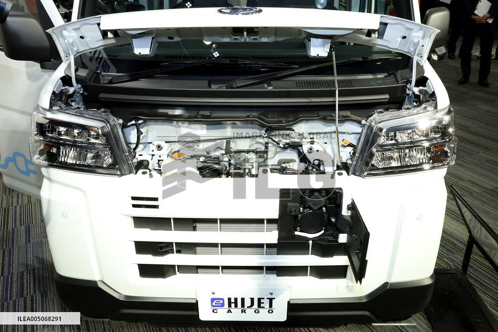 Daihatsu “e-Hiace Cargo” and “e-Atrai” Press Conference